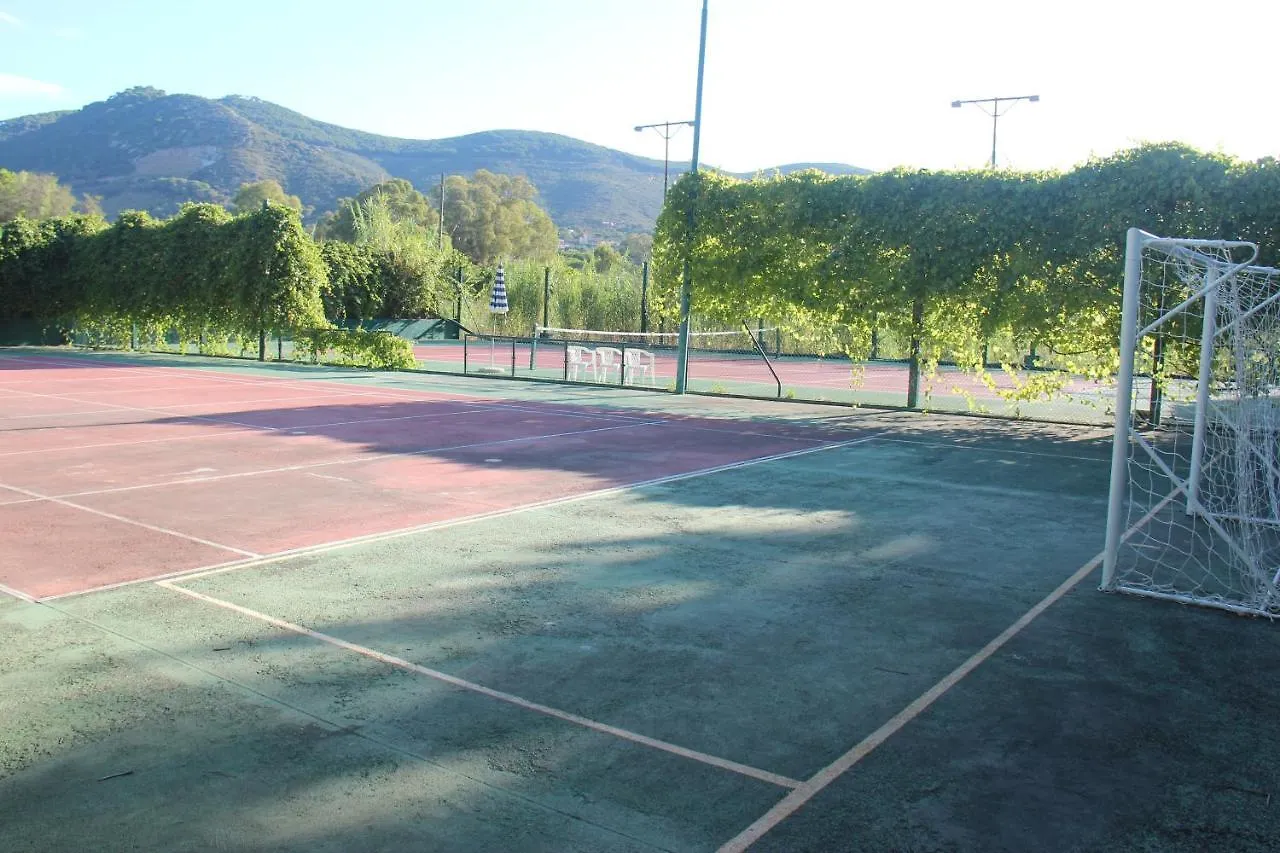 Resort Hotel Club Lacona