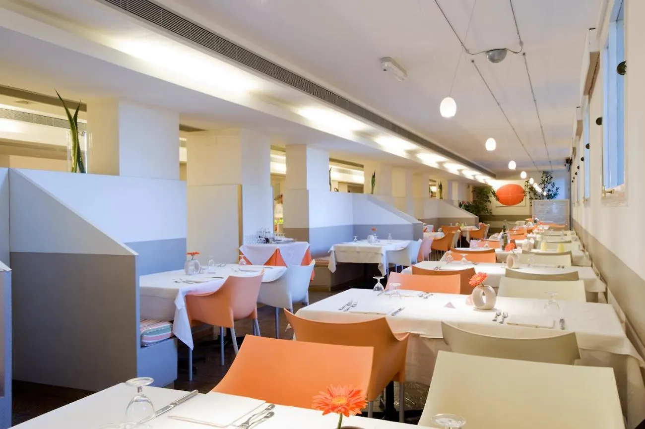 Hotel Club Lacona