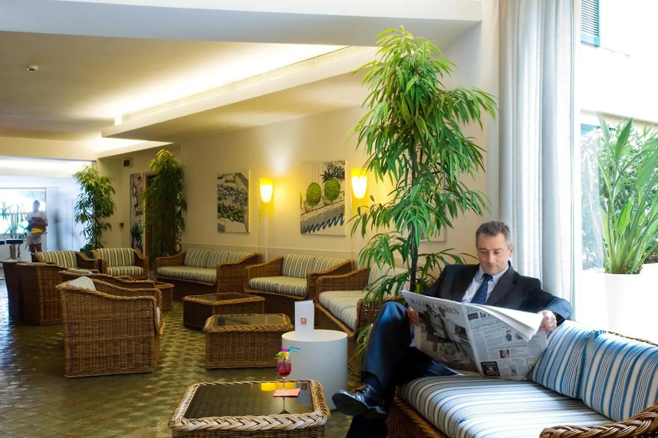 Hotel Club Lacona