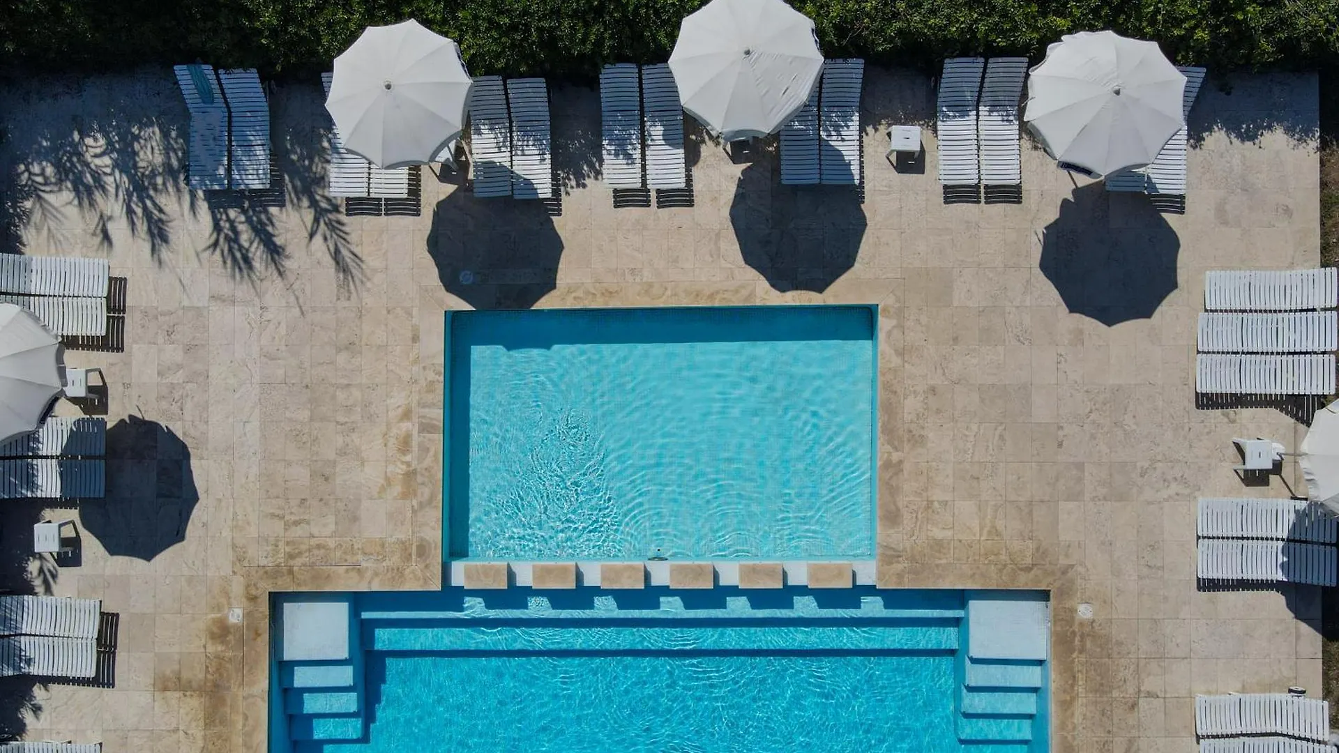 Hotel Club Lacona 4*,